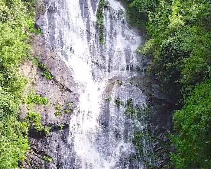浪漫的雨季
